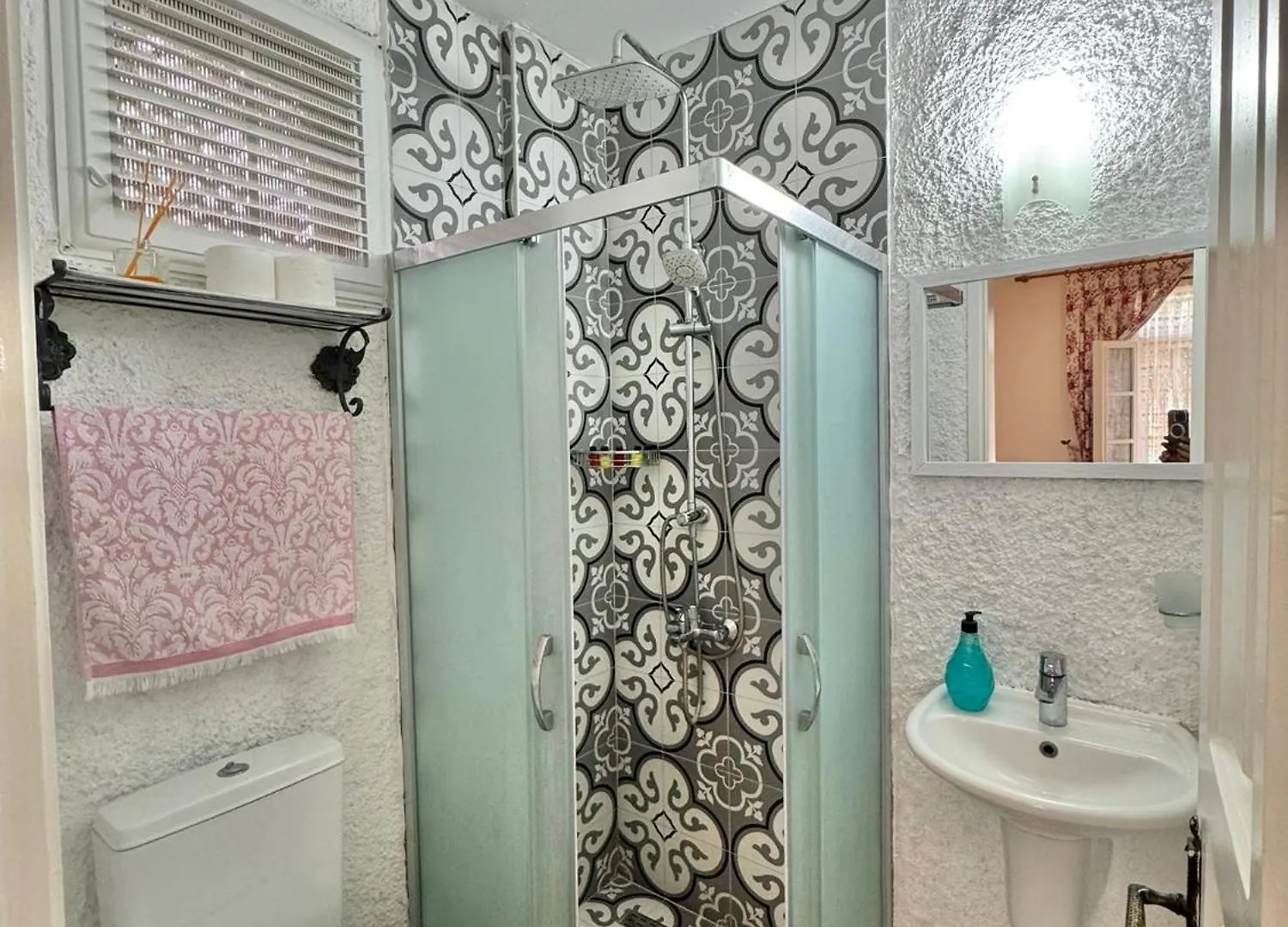 Aisem By Hire Hotel Alacati