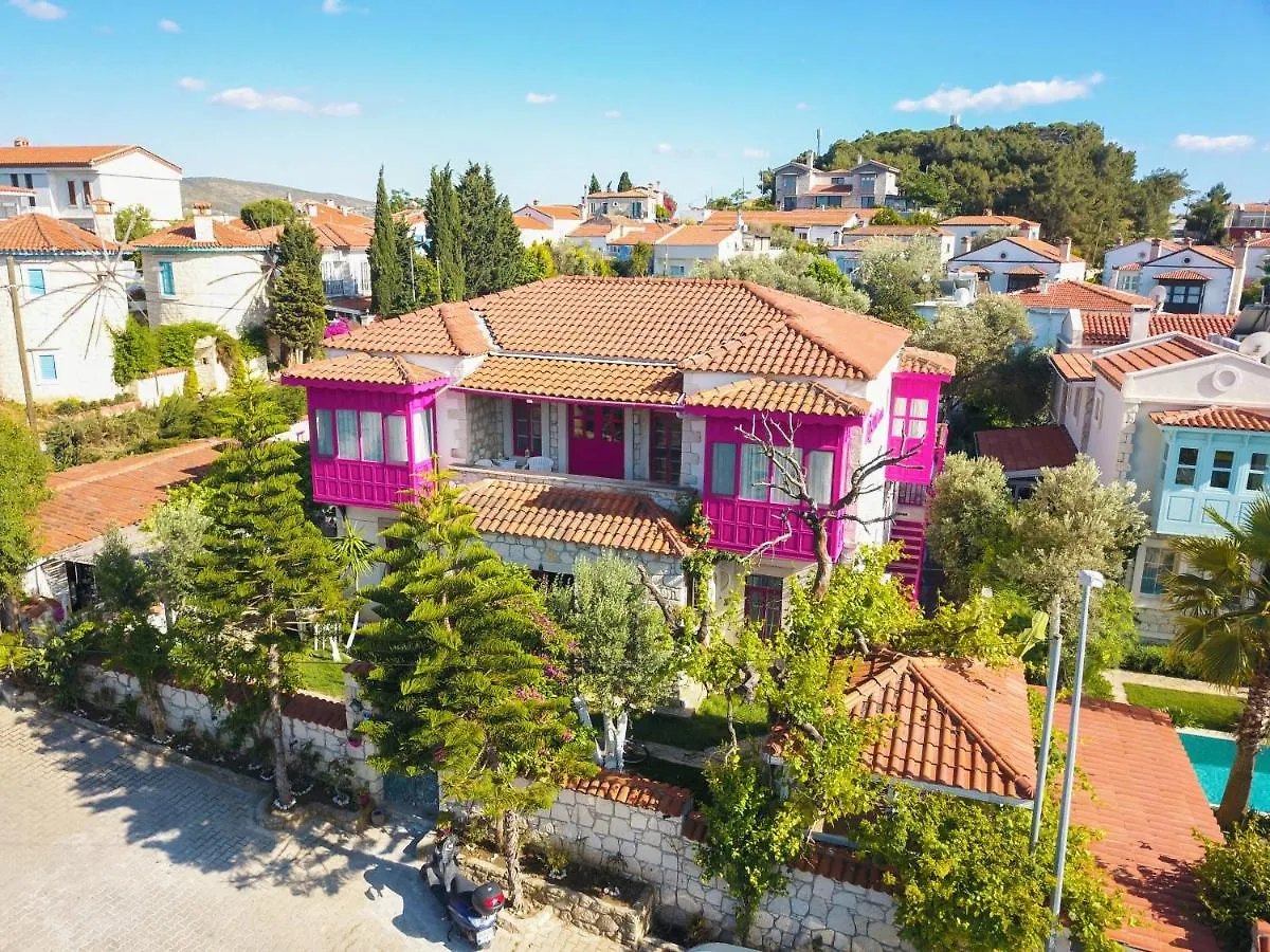 Aisem By Hire Hotel Alacati