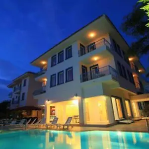  Hostal Marigold