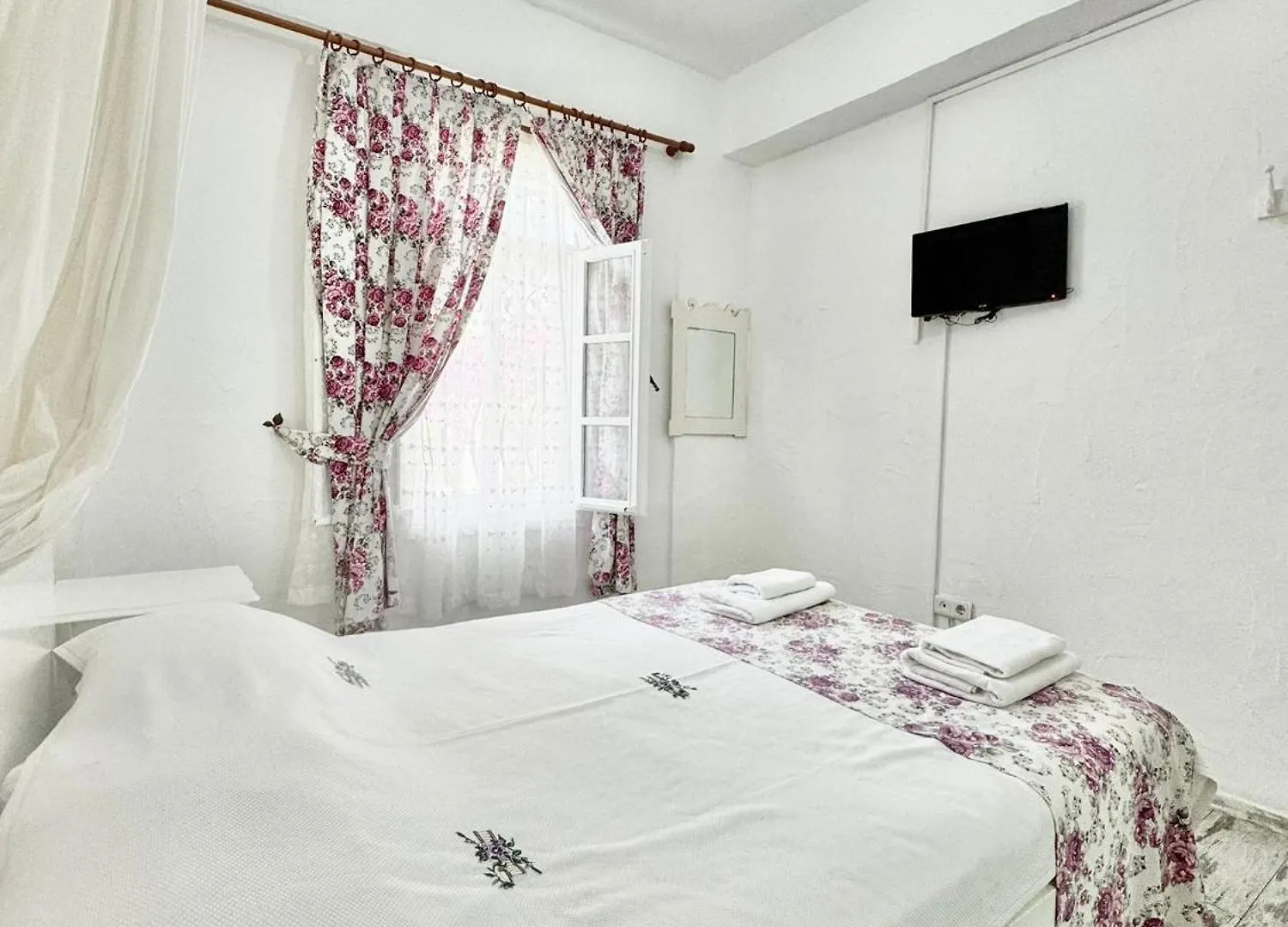 **  Hotel Aisem By Hire Alaçatı Turquía
